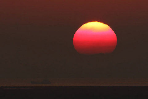 161222冬至の朝陽a.jpg